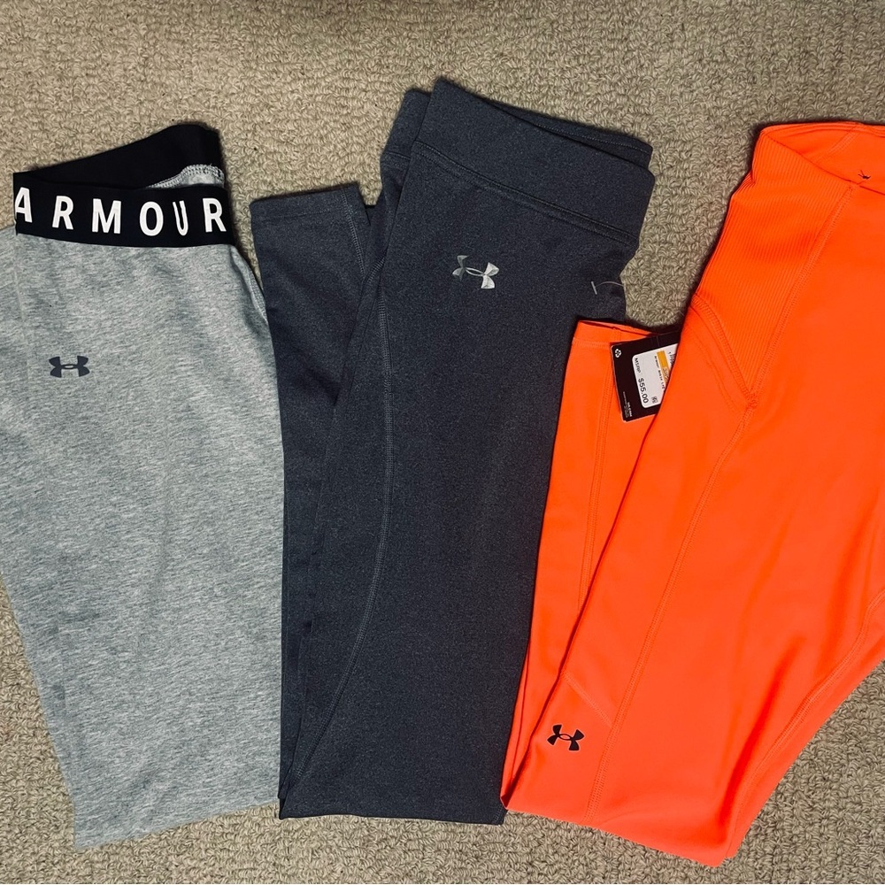 Under Armour leggings Set - 3 pairs size small - Picture 2 of 7
